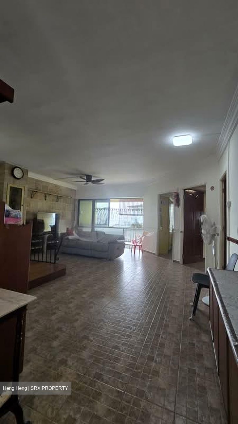 Blk 109 Rivervale Court (Sengkang), HDB 5 Rooms #593003241